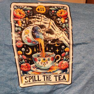 Spill the tea taro card tee size m